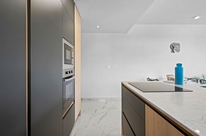 Image No.9-2 Bed Apartment for sale