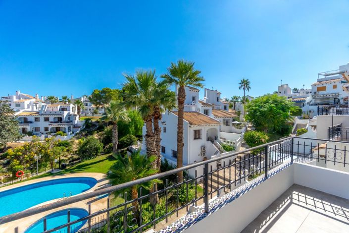 Image No.22-3 Bed Townhouse for sale