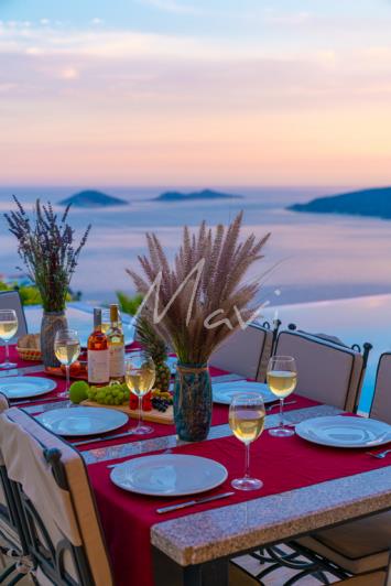 Image No.13-5 Bed Villa / Detached for sale