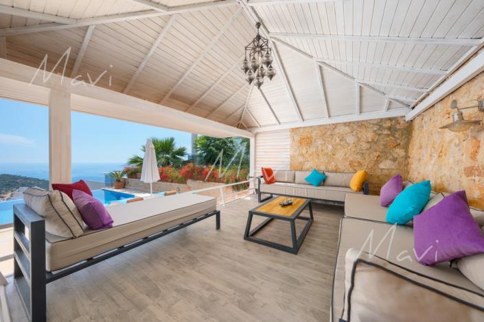 Image No.33-5 Bed Villa / Detached for sale