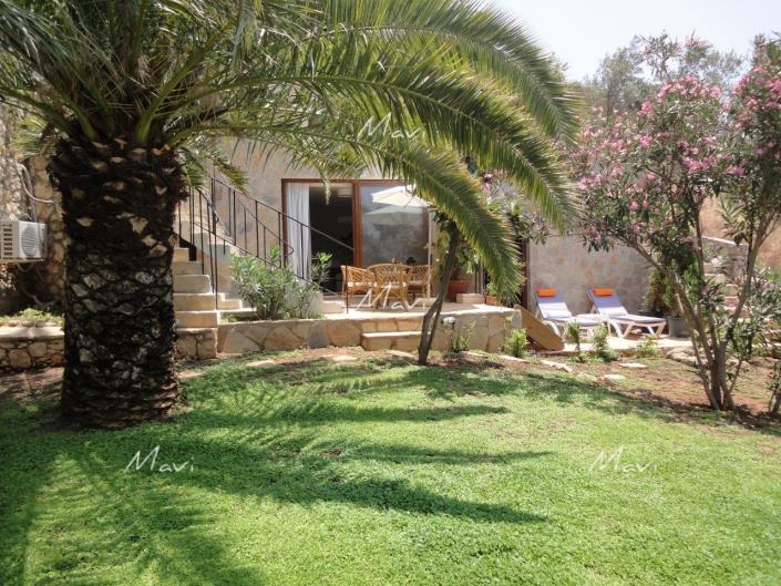 Image No.45-5 Bed Villa / Detached for sale