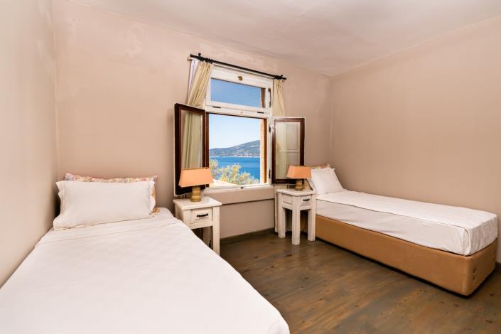 Image No.46-5 Bed Villa / Detached for sale