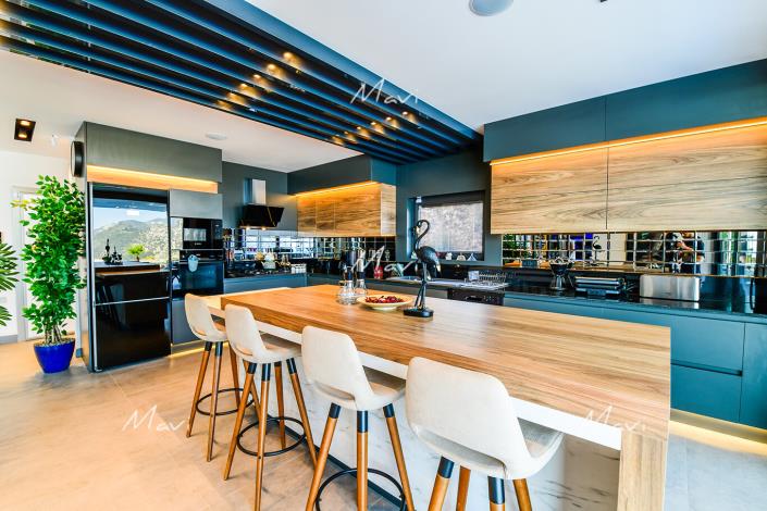 Image No.13-4 Bed Villa / Detached for sale