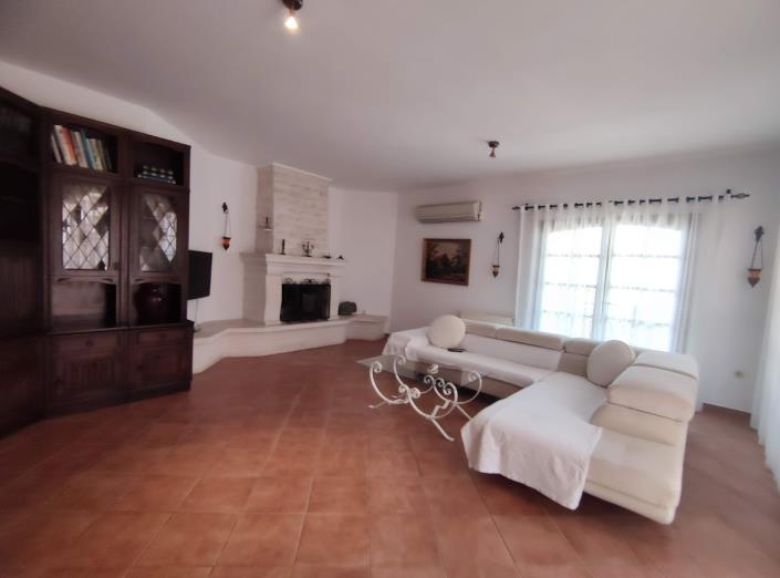 Image No.19-10 Bed Country Property for sale