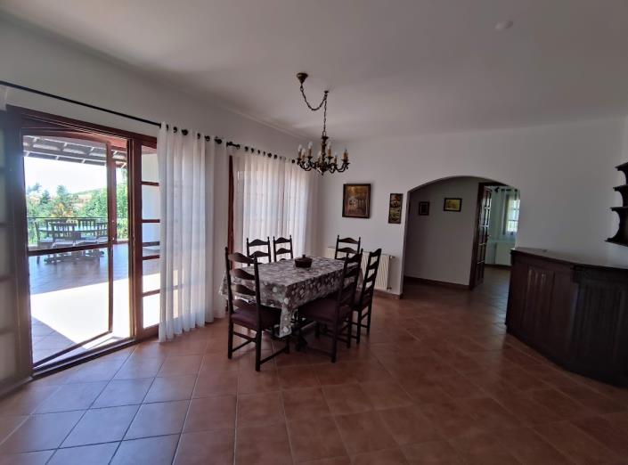 Image No.21-10 Bed Country Property for sale