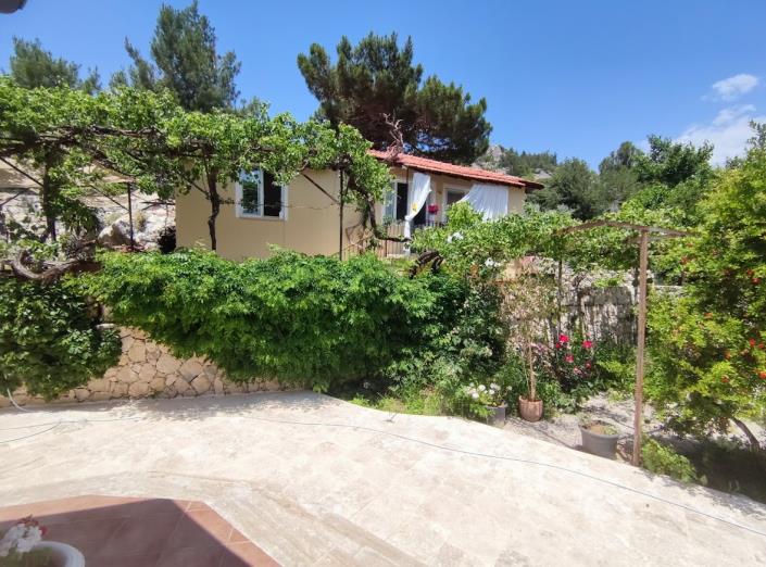 Image No.9-10 Bed Country Property for sale