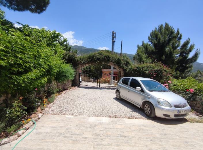 Image No.31-10 Bed Country Property for sale