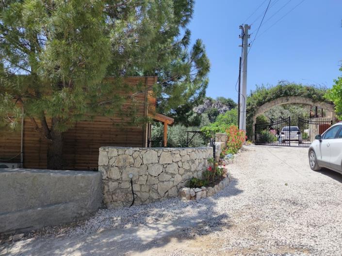 Image No.40-10 Bed Country Property for sale