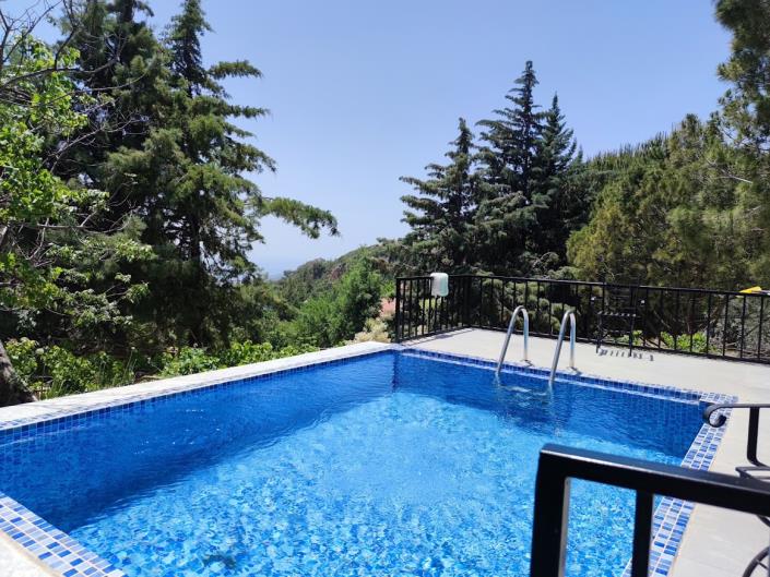 Image No.41-10 Bed Country Property for sale