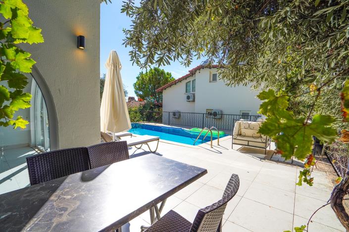 Image No.29-4 Bed Villa / Detached for sale