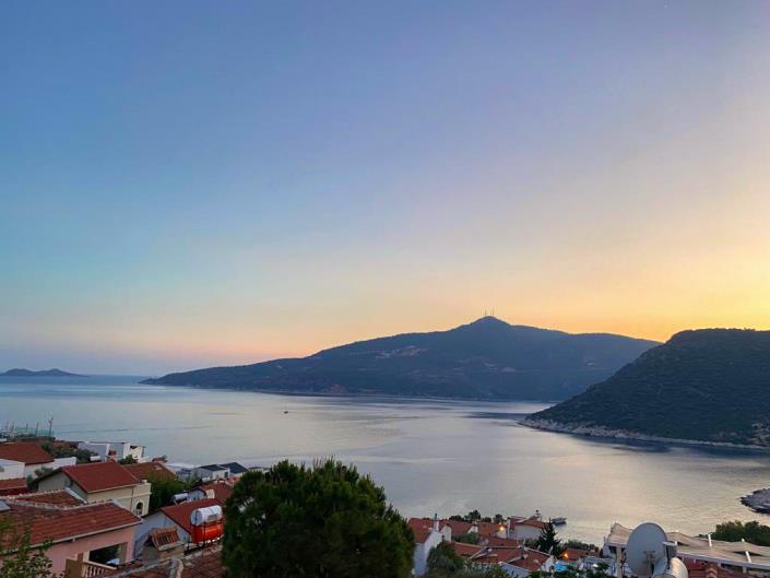 Image No.40-4 Bed Villa / Detached for sale