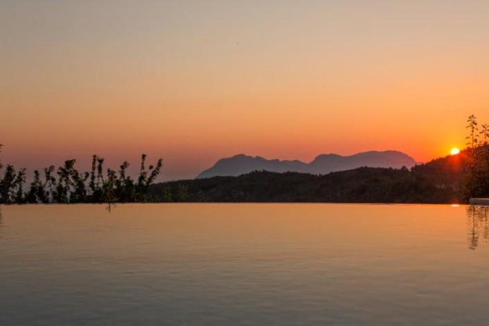 Image No.4-4 Bed Villa / Detached for sale