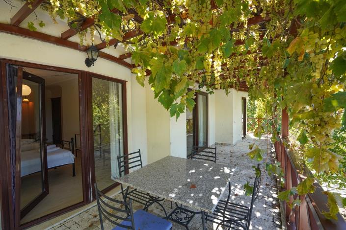 Image No.6-4 Bed Villa / Detached for sale