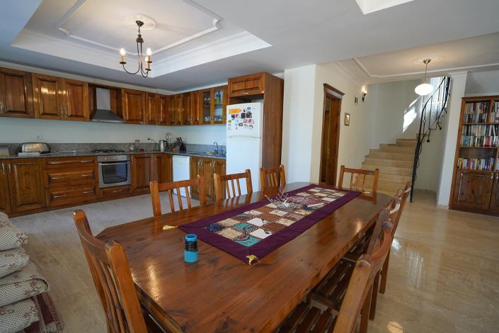 Image No.23-4 Bed Villa / Detached for sale