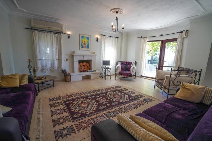 Image No.37-4 Bed Villa / Detached for sale