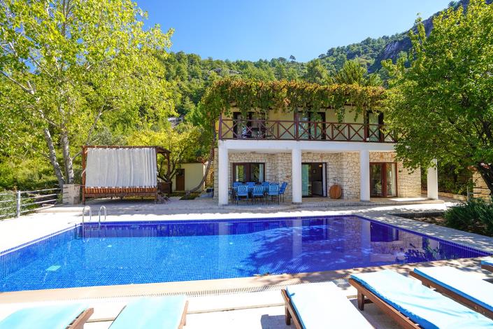 Image No.40-4 Bed Villa / Detached for sale