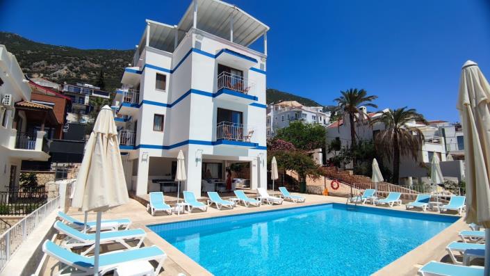 Image No.5-24 Bed Commercial for sale