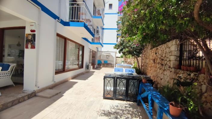 Image No.20-24 Bed Commercial for sale