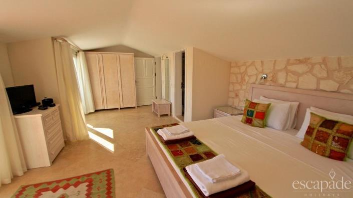 Image No.15-2 Bed Apartment for sale