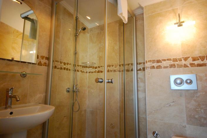 Image No.21-2 Bed Apartment for sale