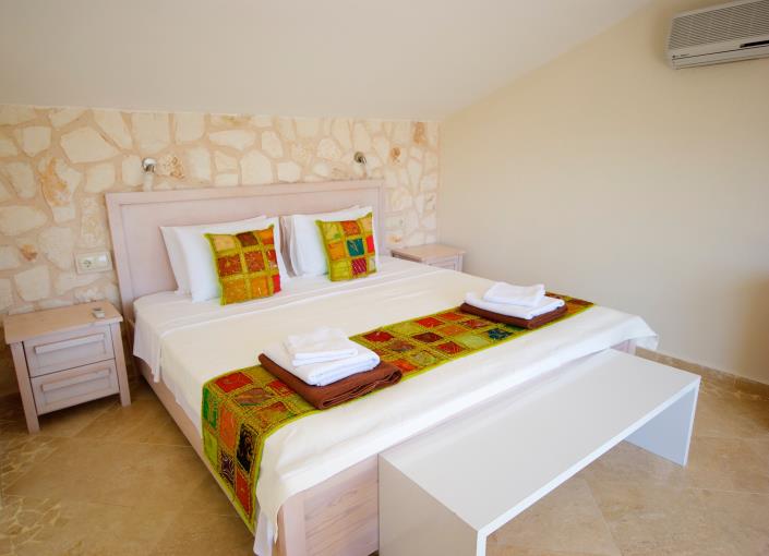 Image No.25-2 Bed Apartment for sale