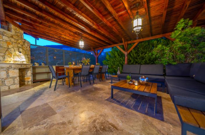 Image No.9-5 Bed Villa / Detached for sale