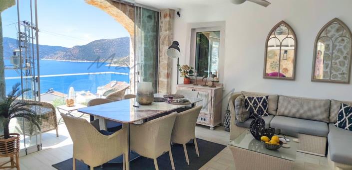 Image No.37-4 Bed Villa / Detached for sale