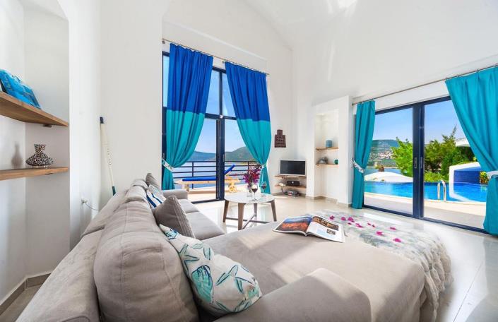 Image No.16-5 Bed Commercial for sale