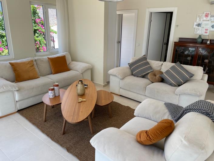 Image No.27-4 Bed Villa / Detached for sale