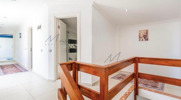 Image No.17-3 Bed Apartment for sale