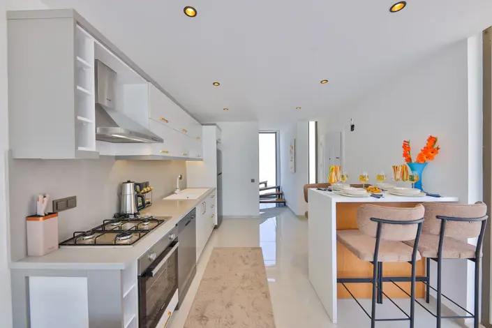 Image No.6-2 Bed Villa for sale