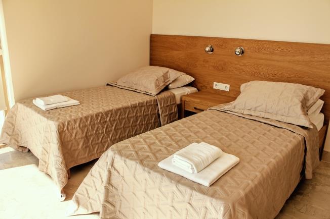 Image No.13-4 Bed Villa / Detached for sale