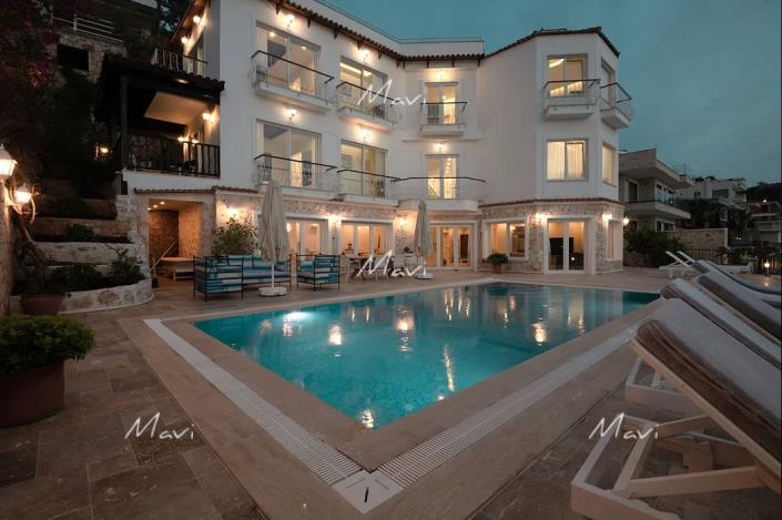 Image No.10-4 Bed Villa / Detached for sale