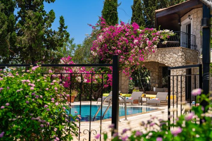 Image No.23-4 Bed Villa / Detached for sale