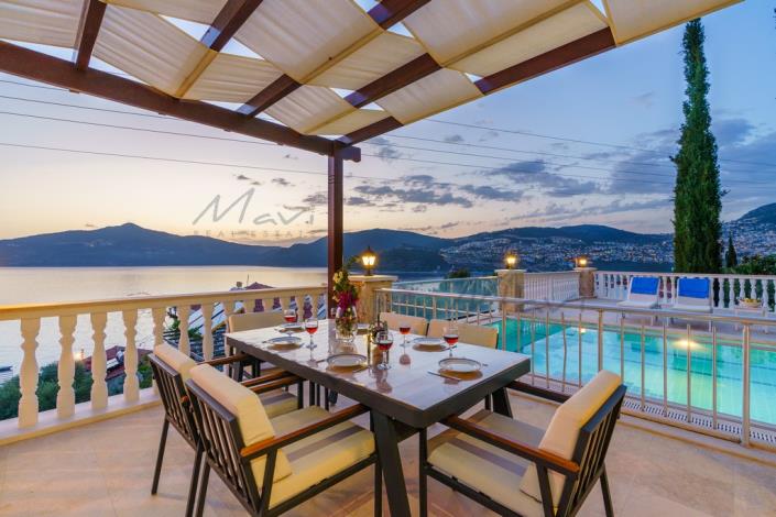 Image No.49-4 Bed Villa / Detached for sale