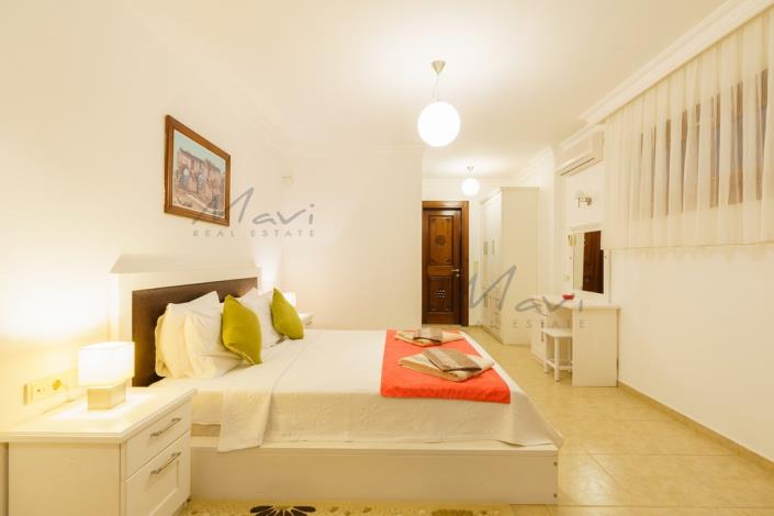 Image No.51-4 Bed Villa / Detached for sale