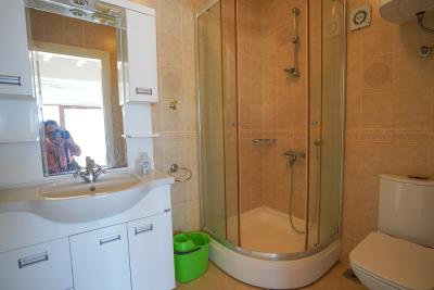 b482e8fb-159a-46df-87d1-b7a44eb109c7