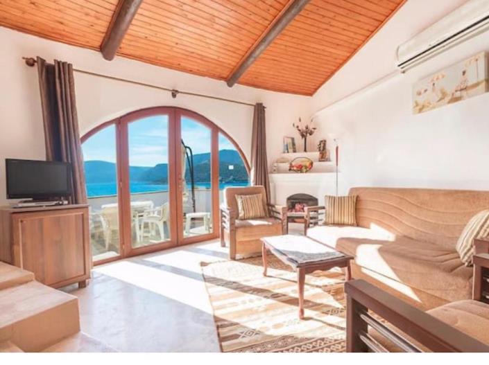 Image No.3-2 Bed Semi-Detached for sale