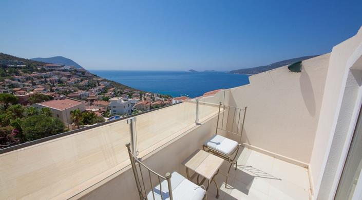 Image No.10-3 Bed Apartment for sale