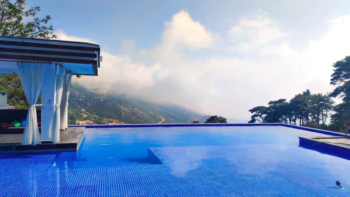 Image No.10-4 Bed Villa / Detached for sale