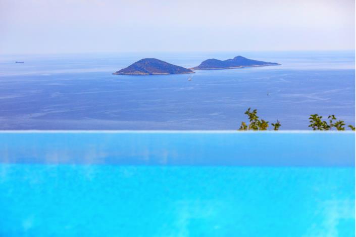 Image No.26-5 Bed Village House for sale