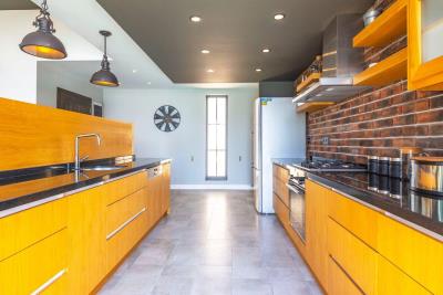 64174957-f92c-4f3b-a414-72e9df98b238