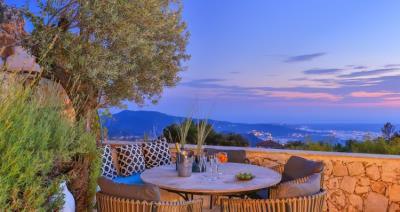 5 Bed Villa / Detached for sale