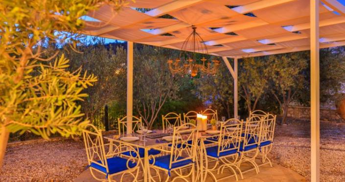 Image No.49-5 Bed Villa / Detached for sale