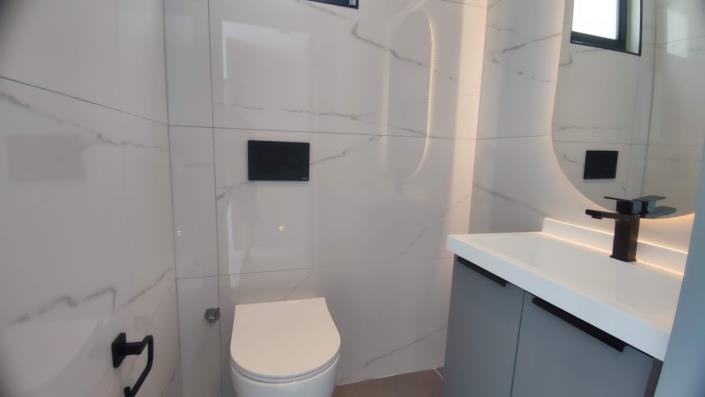 Image No.16-3 Bed Apartment for sale