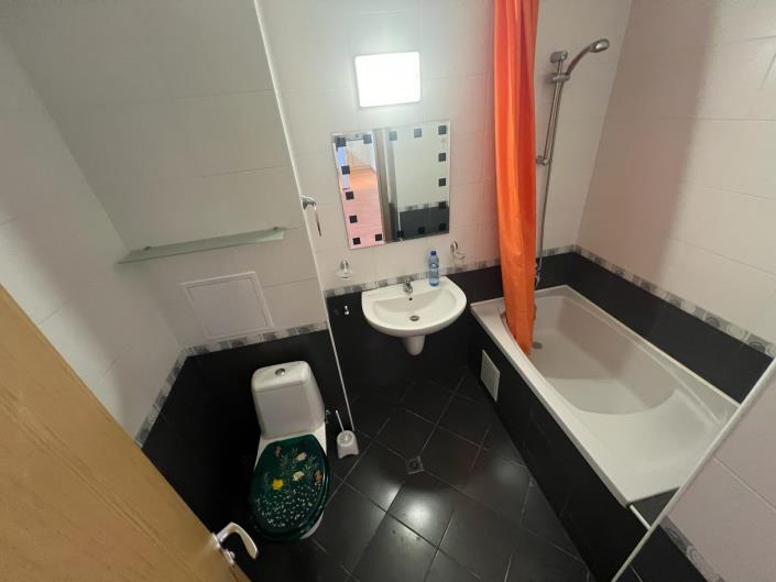 Image No.20-2 Bed Apartment for sale