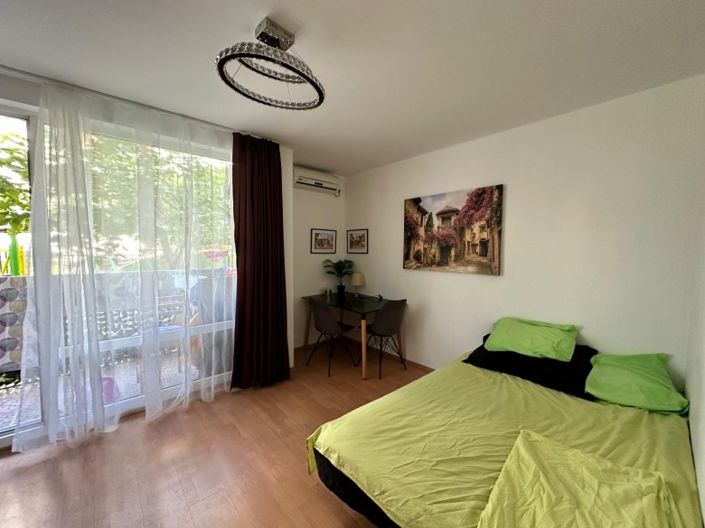 Image No.4-2 Bed Property for sale