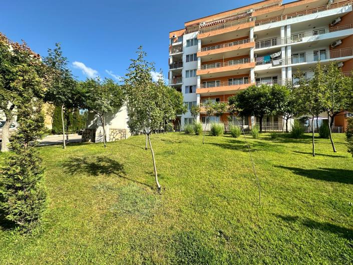 Image No.13-2 Bed Property for sale