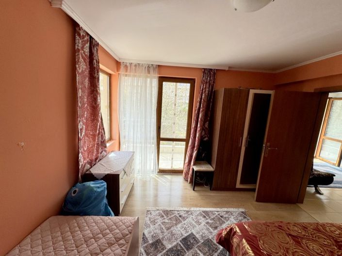 Image No.3-1 Bed Property for sale