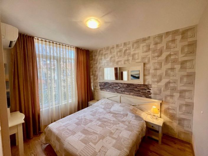 Image No.2-2 Bed Property for sale